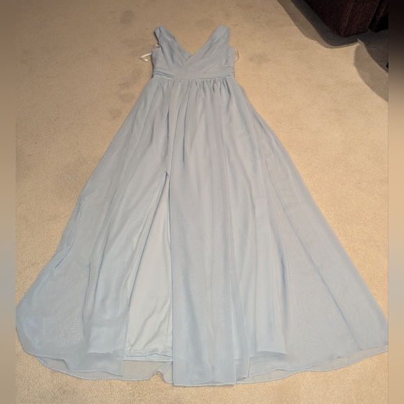 NWOT SLEEVELESS DRAPED CHIFFON MAXI DRESS WITH FRONT SLIT IN MIST Sz 8 - Picture 2 of 13